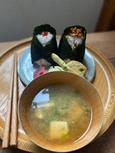 オンリ 工藝とおむすび