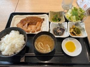 ニシハチ食堂