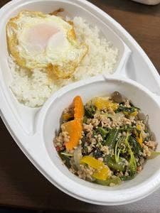 タイ料理専門店 シャーングルン