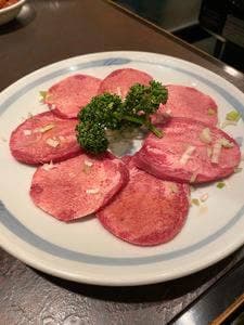 炭火焼肉 ヴィクトリー
