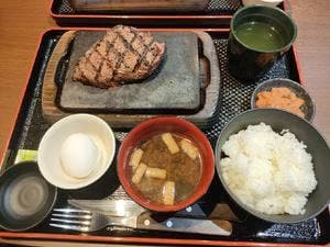感動の肉と米 小田井店