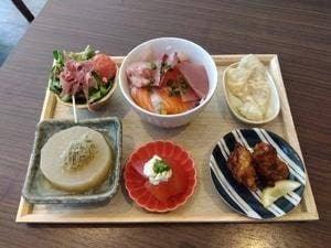 魚と7～ととせぶん～ 京都駅前店