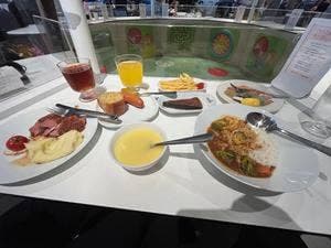 IKEA レストラン 鶴浜店