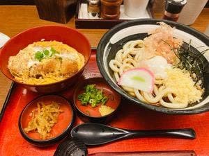 自家製麺 杵屋 新宿パークタワー店