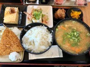 まんぷく処 どんぶり勘定 魚住店