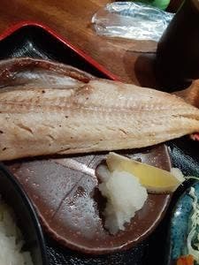 飲みくい処 ひがし