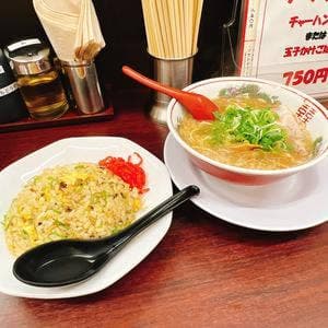 香来 中央市場店