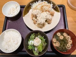 博多もつ鍋やまや 京橋エドグラン店