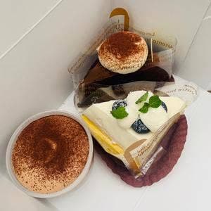 PÂTISSERIE KIA