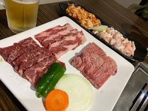 喫茶＆焼肉 さるるん