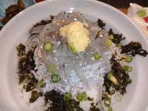 定食屋しゃもじ