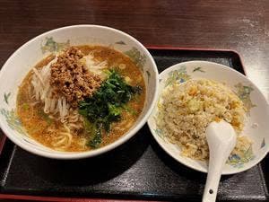 鍋と餃子 うまいもん酒場 楽宴 五反田駅前店