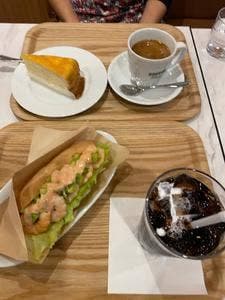 ドトールキッチン EneJet第二阪和関空高松店