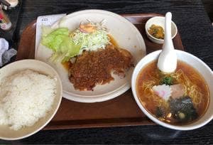 お食事処 きぬや