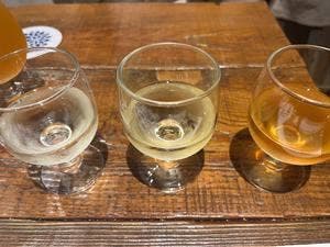 ワインとお酒、フレンチ串揚げ ビストロバンバン 札幌大通店