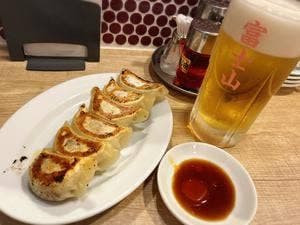 餃子小籠包 富士山 狸COMICHI店