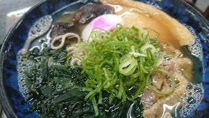 資さんうどん 諸岡店