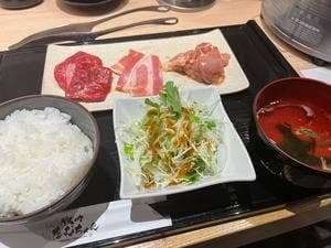 焼肉たむちゃん