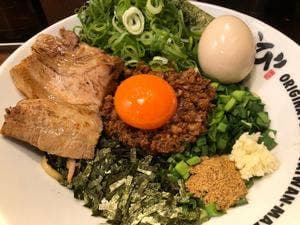 元祖台湾まぜそば はなび 新橋二丁目店