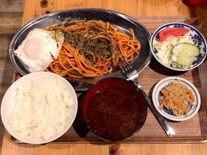 昭和酒場めりけん食堂