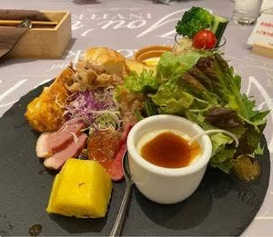 Cafe&Bar BonnReine