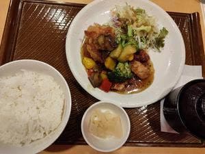 ガスト 浦和沼影店
