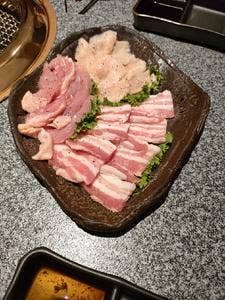 炭火焼山之口
