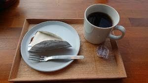 MEI COFFEE & GALLERY