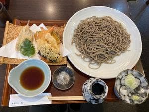 蕎麦切り 笑