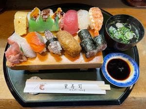 豊寿司