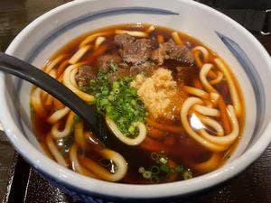 小倉 肉うどん ツラミ