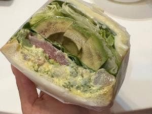 はさみます。本店