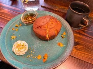 HAMORU CAFE