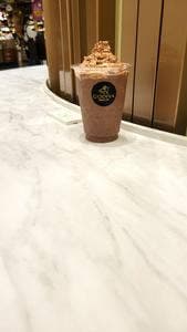 ゴディバ アリオ橋本店
