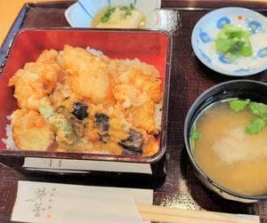 日本料理 味蕾