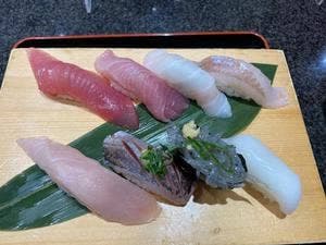 沼津魚がし鮨 流れ鮨 藤枝駅南口店