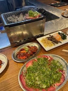 焼肉どんどん アメリカ村店