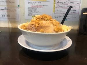 バカ増しの里 ジャンクラーメン じおん