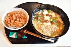 元祖白石うーめん処なかじま