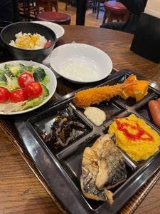 IRISH PUB Peter Cole 名古屋駅前店