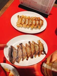 ぎょうざのじんべえ 塚口店