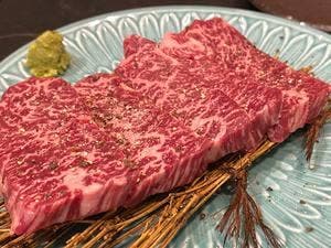 肉焼 ハラミ タン テール 兼条