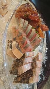 呼子朝市いか処 歳香亭