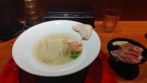 麺鶏 佰鶏