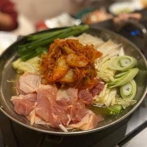 博多野菜巻き串ともつ焼き すみび 大和本店