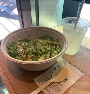 CRISP SALAD WORKS 渋谷スクランブルスクエア店
