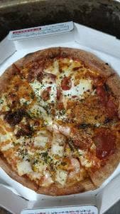 PIZZA-LA 小豆沢店