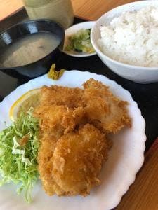 お食事処 魚昭