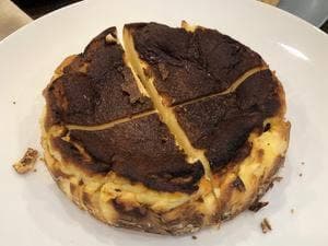 神戸チーズ工房 酪 presents by patisserie701