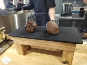 山梨家系元祖炭焼き サムライハンバーグ